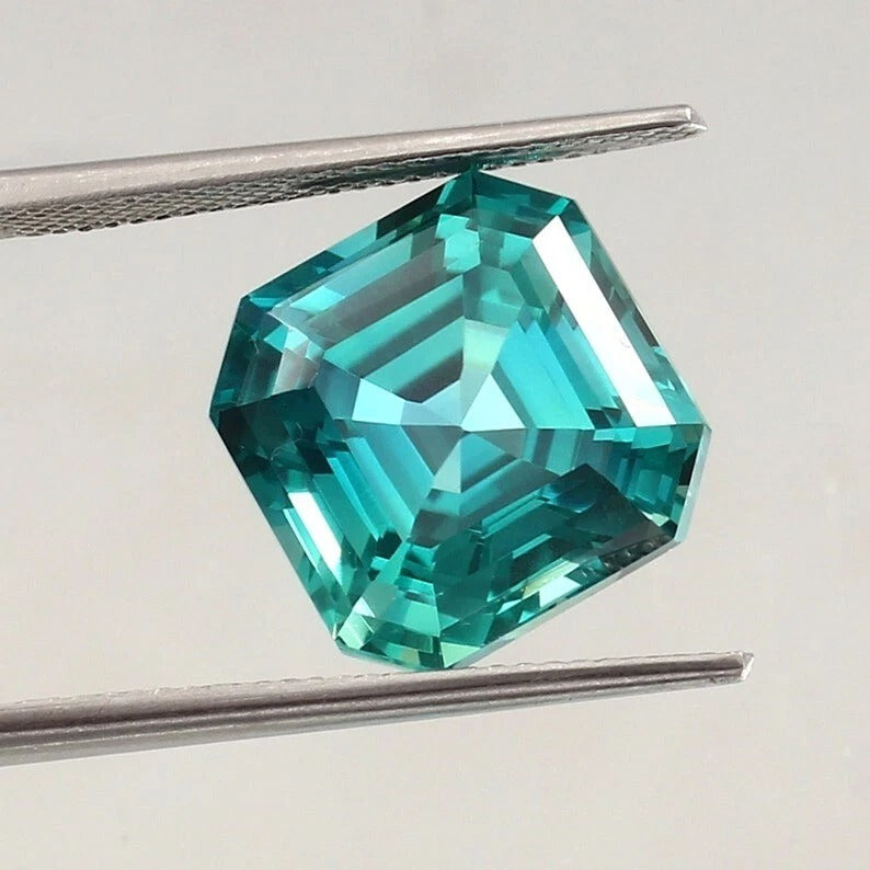 Parti Sapphire