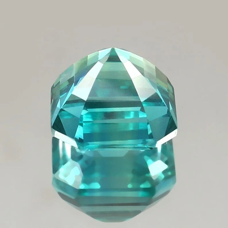 Parti Sapphire