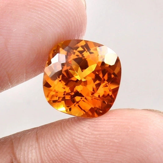 Fanta Orange Sapphire cushion