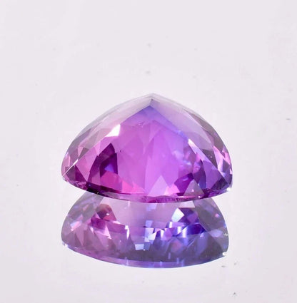 9.02 Ct Bi-Color Purple Sapphire – Unheated Ceylon Trillion Cut