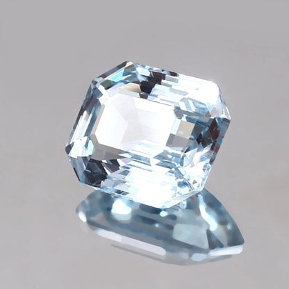 9.40 Ct Aquamarine – AAA Emerald Cut Brazilian Gem