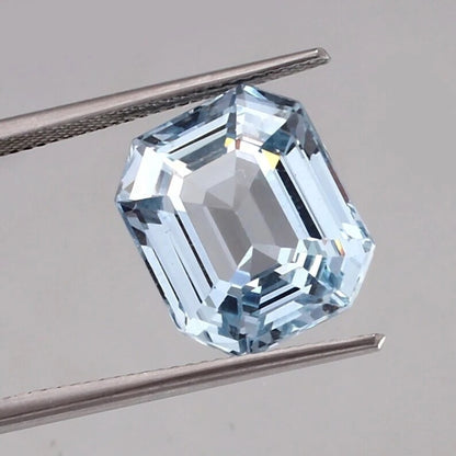 9.40 Ct Aquamarine – AAA Emerald Cut Brazilian Gem